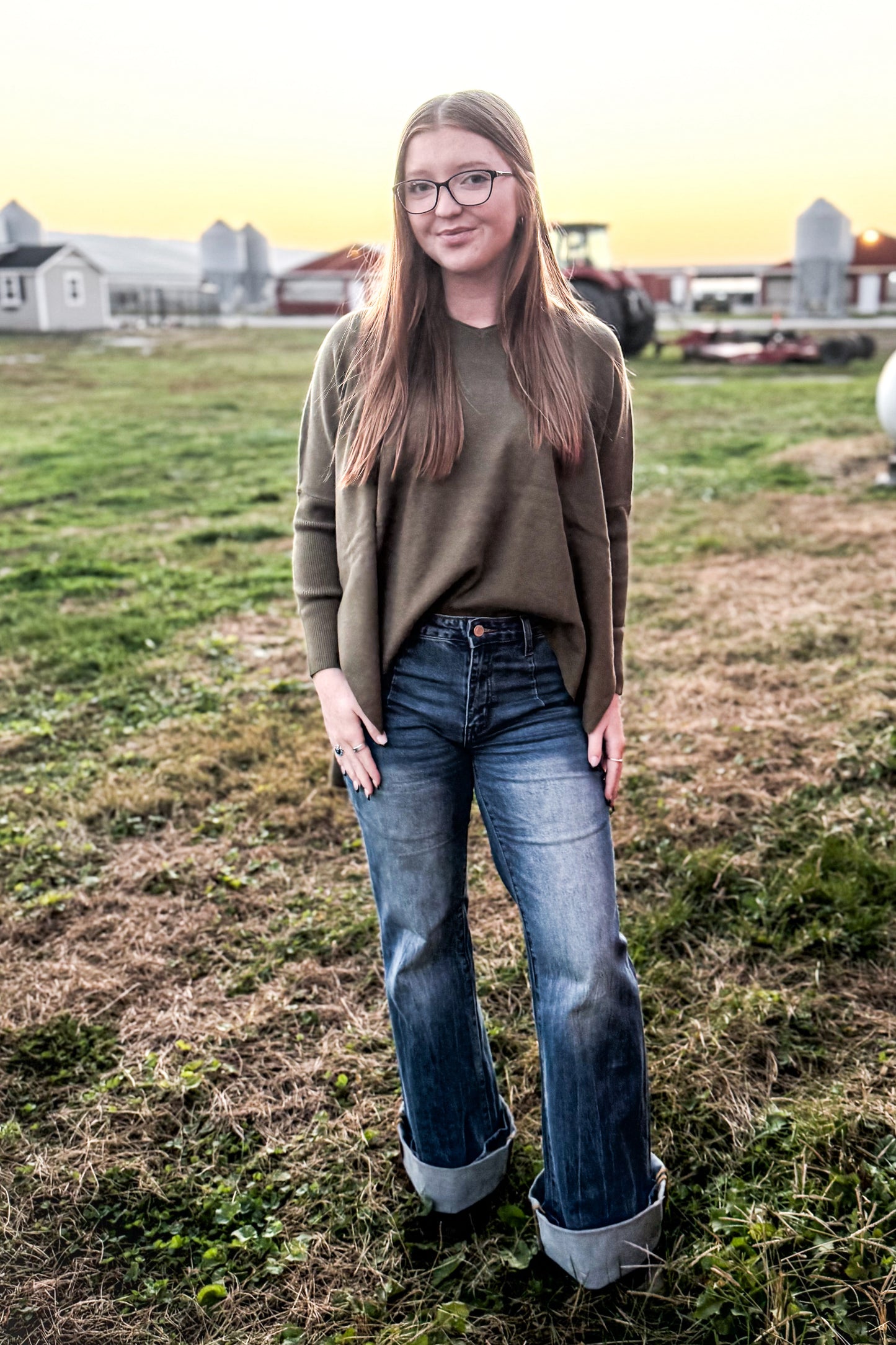 Nacogdoches Olive Side-Slit Long Sleeve