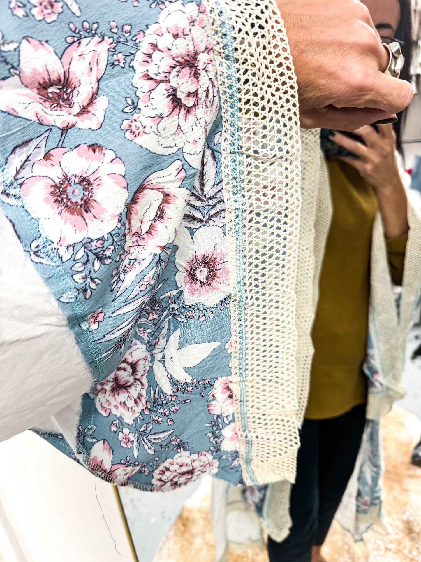 Falmen Color Block Floral Kimono