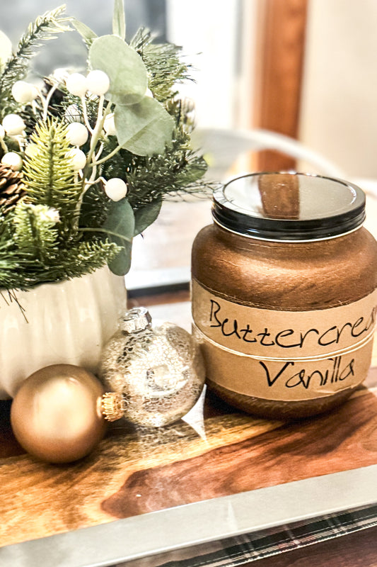 64oz Primitive Jar Candle: Buttercream Vanilla/411