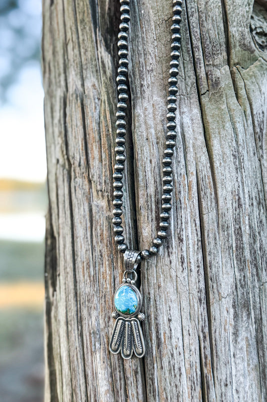 Orla Pendant Pearl Necklace